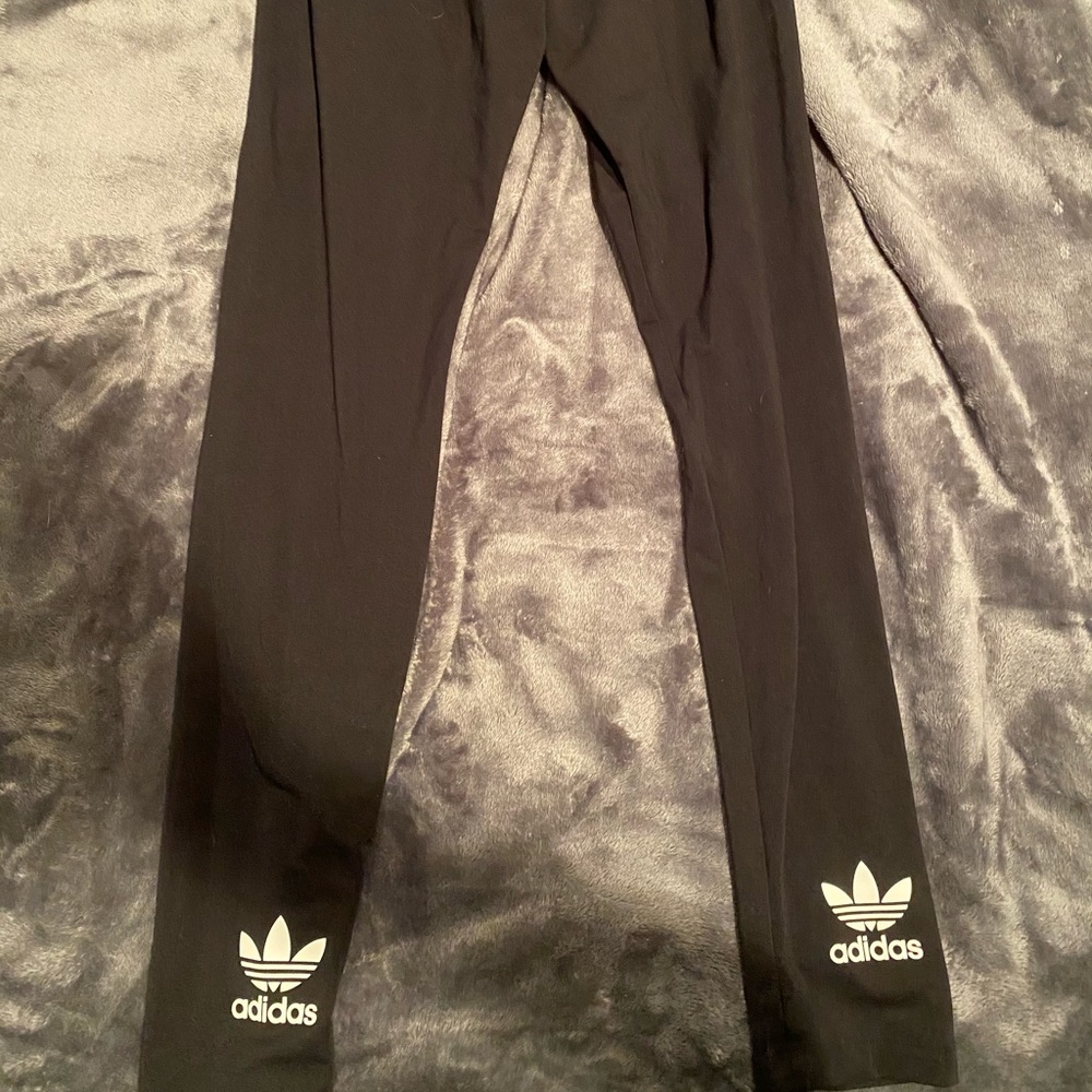 Adidas leggings